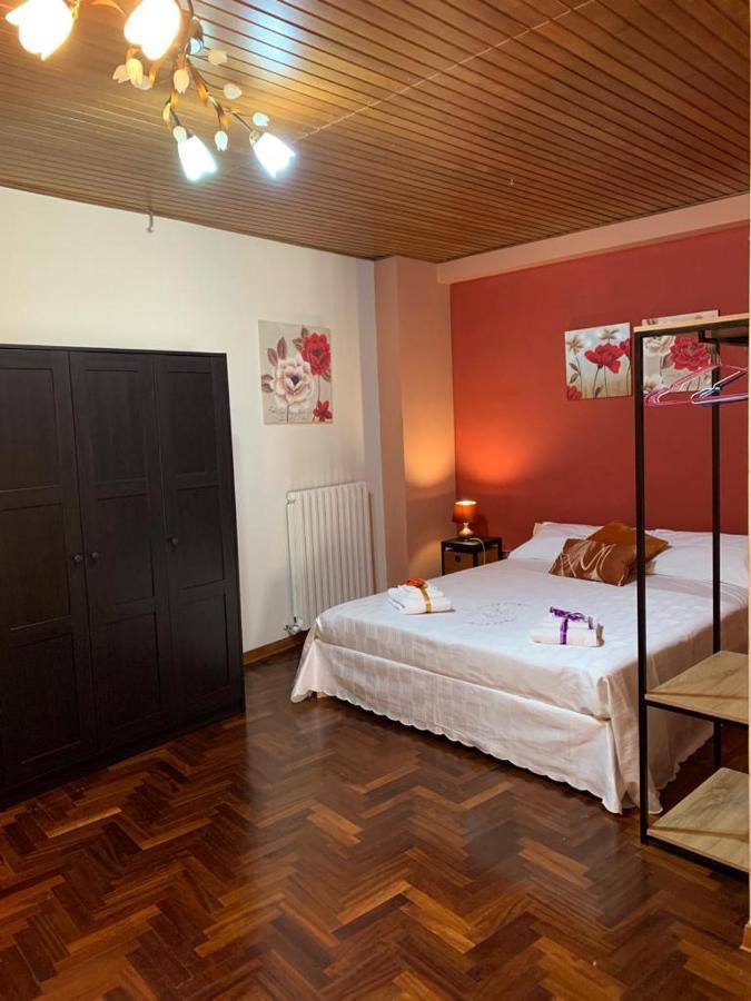 Appartamento Central Palace Сполето Екстериор снимка