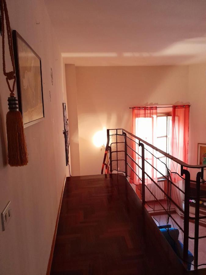 Appartamento Central Palace Сполето Екстериор снимка